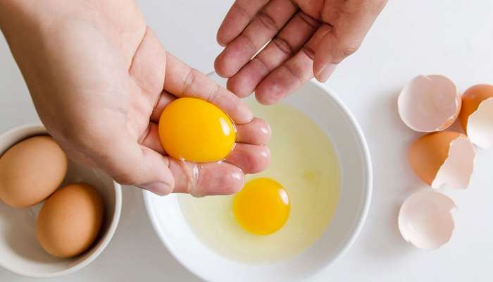 Health Benefits Of Egg Yolk : గుడ్డు పచ్చసొన తినడం వల్ల శరీరానికి ఎన్ని ప్రయోజనాలున్నాయో తెలుసా..!