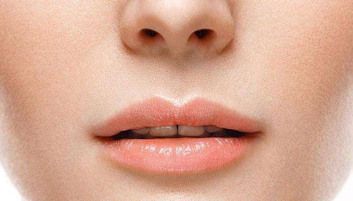 Lip care Tips: మీరు చేసే ఆ పొరపాట్లే మీ పెదవుల్ని నల్లగా మారుస్తాయి, మరేం చేయాలి