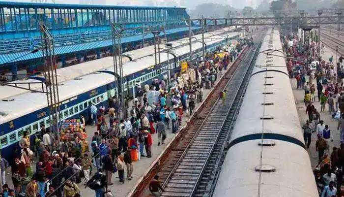 Firing in Delhi-bound Train: సికింద్రాబాద్ - ఢిల్లీ రైల్లో కాల్పుల కలకలం.. ఇద్దరు అరెస్ట్