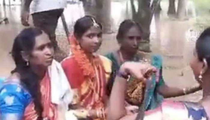 Andhra Bride Video: కోనసీమలో భారీ వరదలు.. పడవలో వరుడి ఇంటికి చేరిన వధువు!
