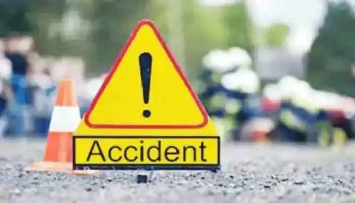 Prakasam Road Accident: ప్రకాశం జిల్లాలో ఘోర రోడ్డు ప్రమాదం.. లారీని ఢీకొట్టిన కారు.. ఐదుగురు అక్కడికక్కడే మృతి