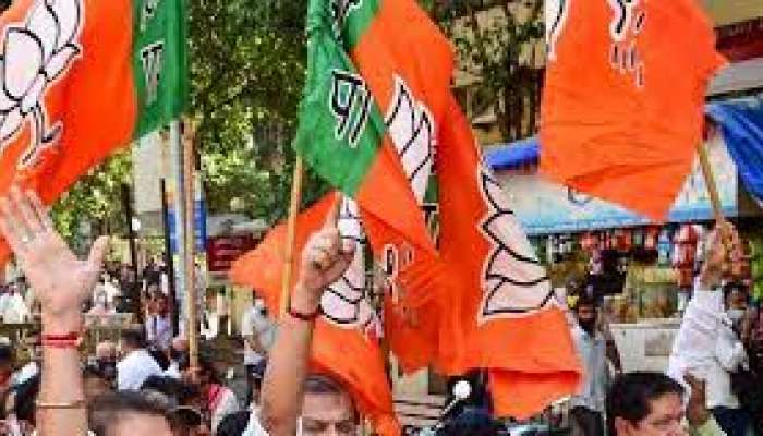 Telangana BJP: మునుగోడు బైపోల్ వేళ బీజేపీ సంచలనం.. టీఆర్ఎస్, కాంగ్రెస్ కు తీన్మారేనా? 