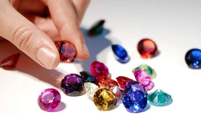 Lucky Gemstones: సింహరాశి జాతకులు ఏ రత్నం ధరిస్తే అత్యంత ప్రయోజనకరం