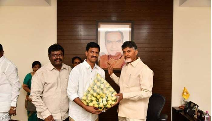 Graduate MLC Election: ఏపీలో గ్రాడ్యుయేట్ ఎమ్మెల్సీ ఎన్నికల వేడి, మరోసారి ఉత్తరాంధ్ర బరిలో అడారి కిశోర్ కుమార్