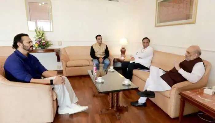 Amit Shah, Rohit Shetty meeting: తారక్, రోహిత్ శెట్టితో అమిత్ షా మీటింగ్స్ ఆర్ఎస్ఎస్ మూవీ కోసమేనా ?