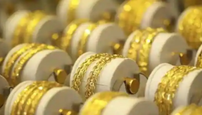 Today Gold Rates: బంగారం కొనుగోలు చేసేవారికి బ్యాడ్ న్యూస్...మళ్లీ పెరిగిన పసిడి ధరలు..