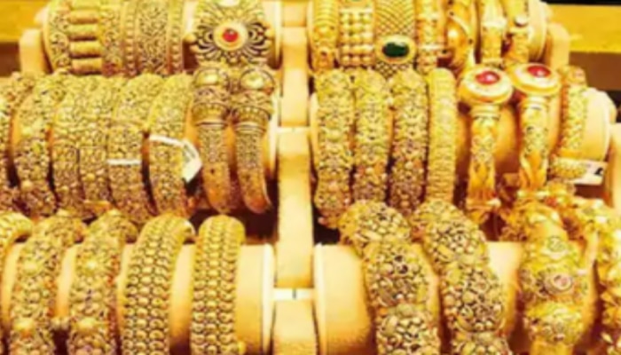 Today Gold Rate: స్థిరంగా పసిడి, వెండి ధరలు.. తెలుగు రాష్ట్రాల్లో తులం బంగారం ఎంతంటే..