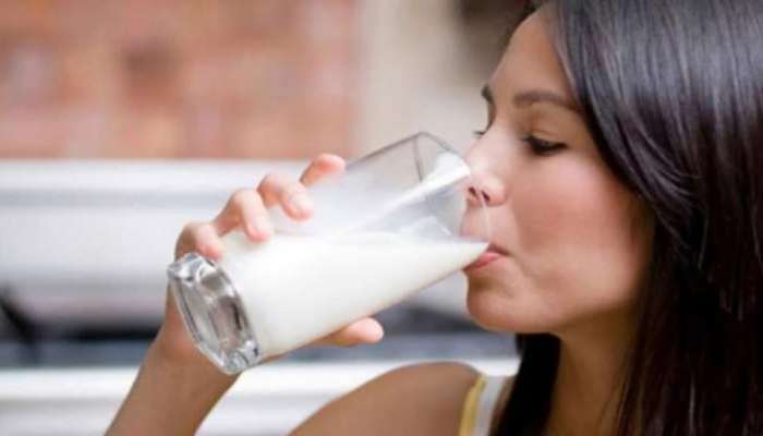 Milk Combination Foods: పాలతో ఆ పదార్ధాలు పొరపాటున కూడా తినకూడదు