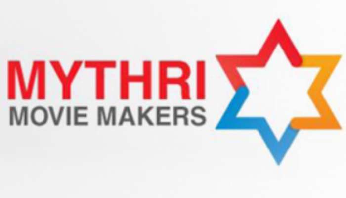 Mythri Movie Makers IT Raids : మైత్రి మూవీ మేకర్స్ కార్యాలయంలో ఐటి సోదాలు