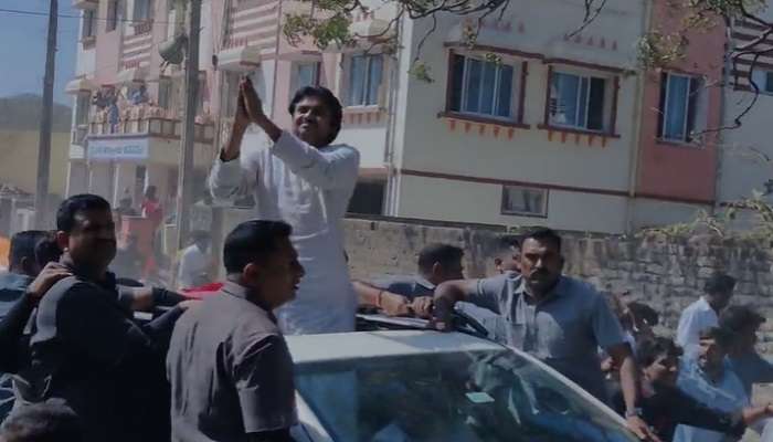 Pawan Kalyan's Fan Death News: పవన్ కళ్యాణ్ పర్యటనలో అపశృతి.. అభిమాని మృతి, ముగ్గురికి గాయాలు