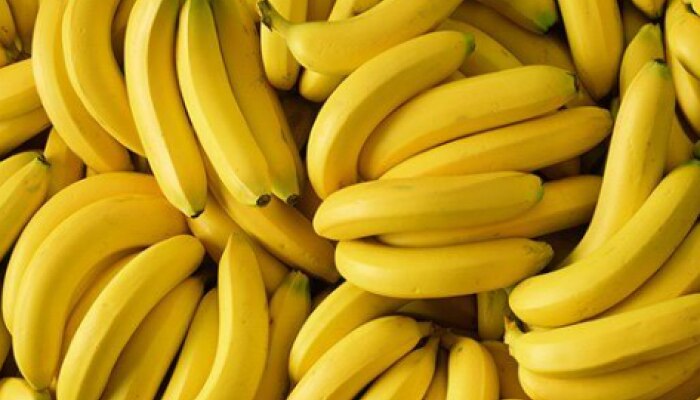 Banana Side effects: అరటి పండును అతిగా తింటున్నారా? అయితే మీ లైఫ్  డేంజర్ లో ఉన్నట్లే..