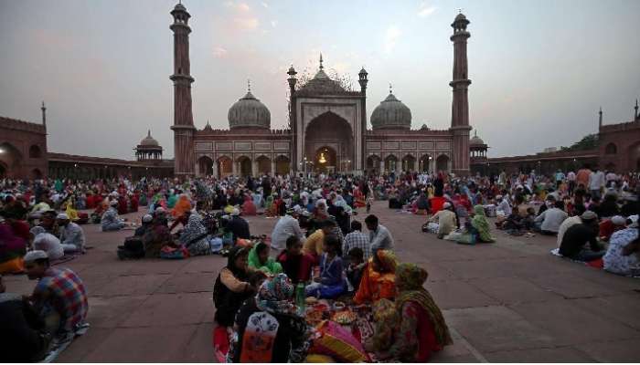 Ramadan 2023: రంజాన్ ఉపవాసాలు ఎప్పట్నించి, సహరి, దేశంలోని వివిధ నగరాల్లో సహరి, ఇఫ్తార్ వేళలు ఇలా