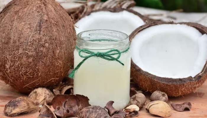 Coconut Benefits: వేసవిలో కొబ్బరి దివ్యౌషధమే, రోజు తీసుకుంటే ఆ సమస్యలేవీ దరిచేరవు