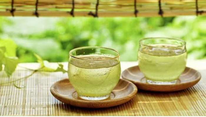 Green Tea: గ్రీన్ టీ ఏ సమయంలో తాగితే మంచిది, లేకపోతే ఆ ప్రమాదముందా