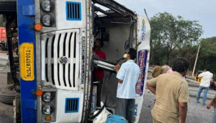 RTC Bus Accident: బొగ్గు లారీ, ఆర్టీసీ బస్సు ఢీ.. కొత్తగూడెంలో విషాదం