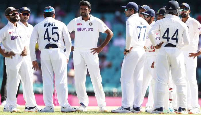 IND Vs WI 1st Test Match: రోహిత్‌శర్మకు జోడిగా యంగ్ ప్లేయర్.. వన్‌డౌన్‌లో శుభ్‌మన్ గిల్.. టీమిండియా తుది జట్టు ఇలా..!