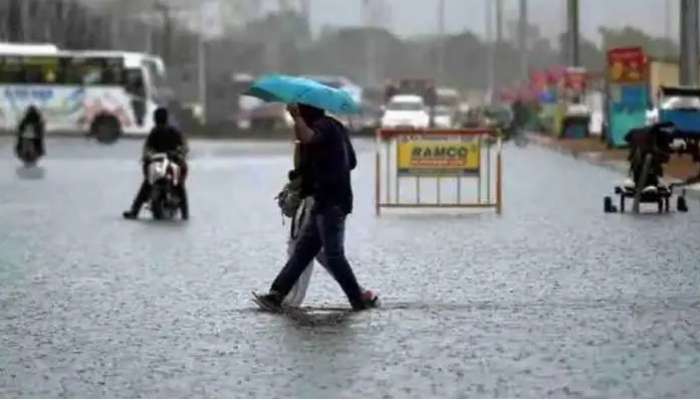 Heavy Rains Alert: తెలంగాణలో వచ్చే మూడ్రోజులు భారీ వర్షాలు , బయటికి వెళ్లవద్దని హెచ్చరిక జారీ