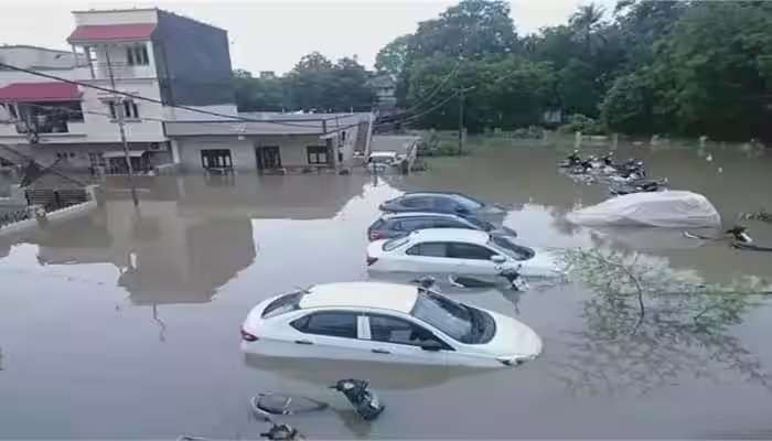 Heavy Rains &amp; Floods: దేశమంతా ఏకకాలంలో వరదలు, భారీ వర్షాలు, ఏయే రాష్ట్రాల్లో పరిస్థితి ఎలా ఉంది