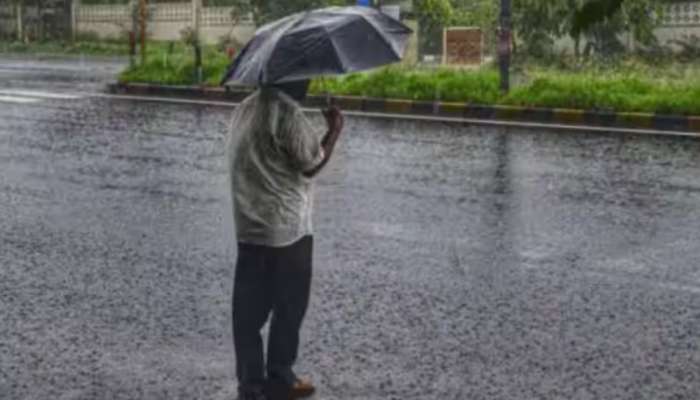 Telangana Rains: తెలంగాణకు ఆరెంజ్ అలర్ట్.. ఈ జిల్లాల్లో భారీ వర్షాలు