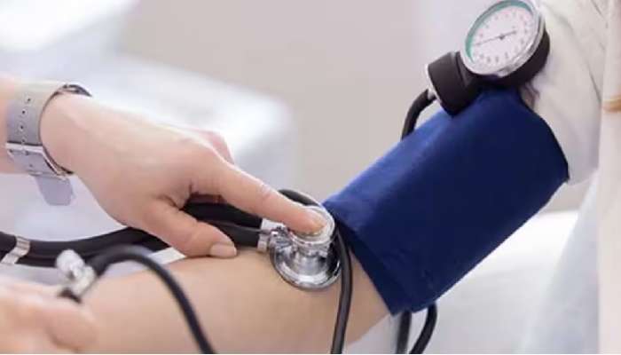 High Blood Pressure: బీపీ పెరిగితే  గుండె వ్యాధులు ముప్పు తప్పదా, ఈ 5 రకాల జ్యూస్‌లు తాగి చూడండి