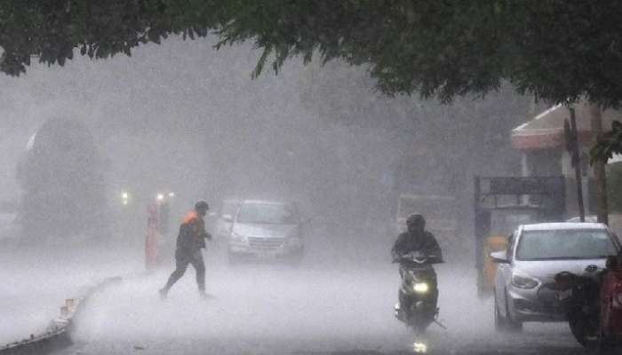 Heavy Rains: బంగాళాఖాతంలో తుపాను హెచ్చరిక, ఏపీకు భారీ వర్షాలు