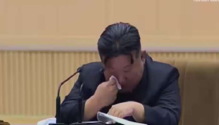 North Korea: చలించిన కర్కశ గుండె, కన్నీరు పెట్టుకున్న నియంత, వీడియో వైరల్
