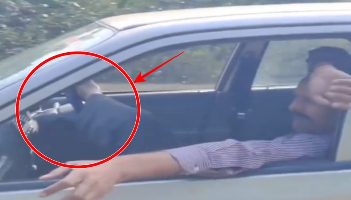 Driving Video viral: ఇదెక్కడి స్కిల్ రా బాబు.. ఏకంగా కాలుతో డ్రైవింగ్.. 