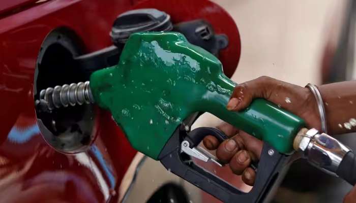 Fuel Price Hike: లీటర్ పెట్రోల్‌ రూ.450.. షాక్‌లో దేశ ప్రజలు