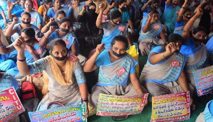 Anganwadi Strike: ప్రభుత్వంతో చర్చలు సఫలం, సమ్మె విరమించిన అంగన్‌వాడీలు