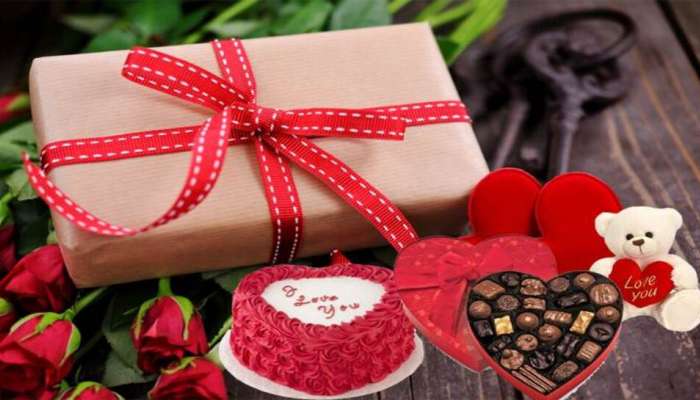 Valentines Day Gifts: వాలెంటైన్స్ డే లాస్ట్ మినిట్ గిఫ్ట్ ఐడియాస్…ఇలా చేస్తే మీ లవర్ ఫిదా అవ్వాల్సిందే..