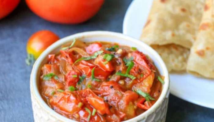 Tomato Curry: ఇంట్లో అమ్మ చేసే టోమాటొ కర్రీ.. బ్యాచ్‌లర్స్‌ ఈ విధంగా  తయారు చేసుకోవచ్చు!