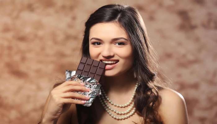 Chocolate Benefits: ఒక్క చాక్లెట్ వల్ల ఇన్ని ఉపయోగాలా.. ఇక రోజూ చాక్లెట్ తినేయచ్చు..