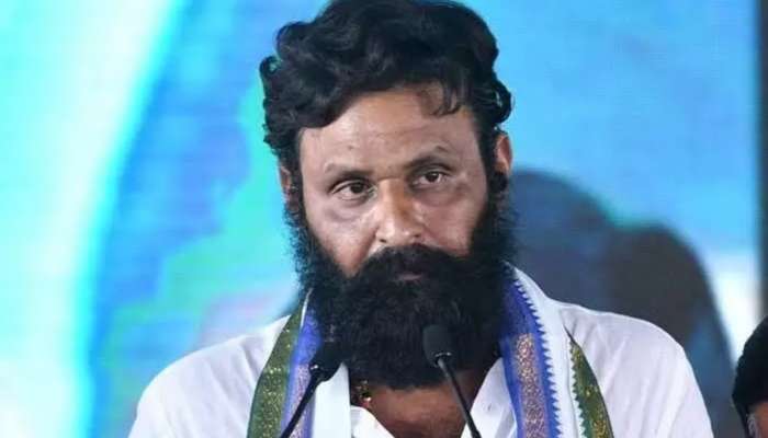 Kodali Nani: సోఫాలో కుప్పకూలిపోయిన కొడాలి నాని.. ఓటమి భయంతో అస్వస్థత?