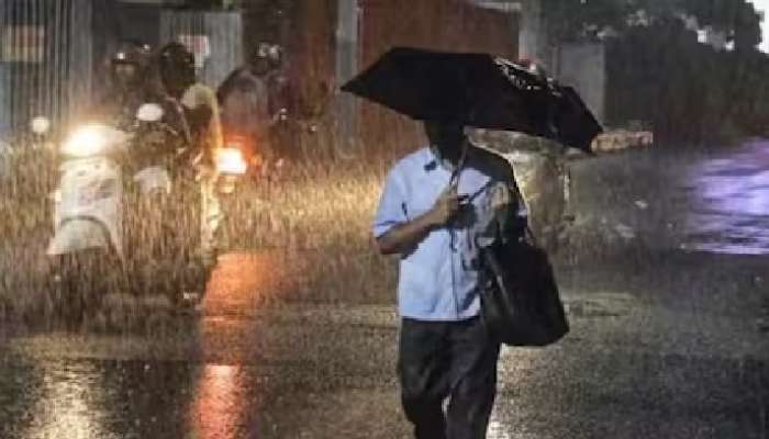 Heavy Rains Alert: బంగాళాఖాతంలో అల్పపీడనం, కోస్తాంధ్రకు భారీ వర్ష సూచన