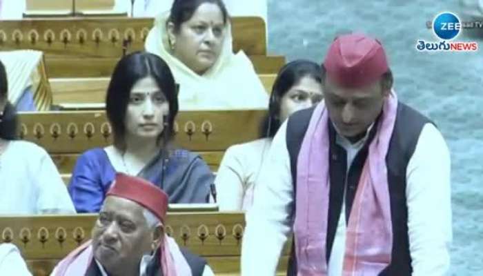 Dimple Yadav priceless reaction in Lok Sabha during husband Akhilesh Yadav’s speech goes viral rn