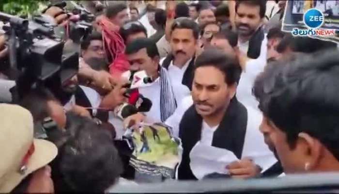 YS Jagan Serious on police for torning placards rn
