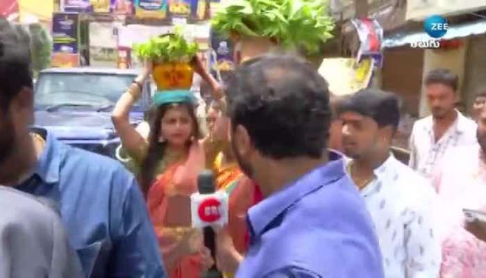 Jogini shyamala bonalu at simhavahini oldcity temple pa