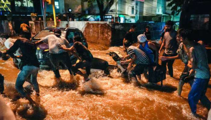 Delhi Rains: దేశ రాజధాని ఢిల్లిలో వర్ష బీభత్సం .. గంట సేపట్లోనే మహా ప్రళయం..