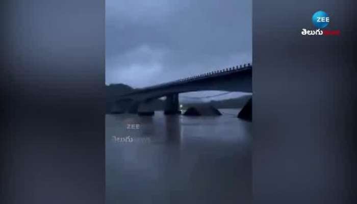 Kali River Bridge Collapses In Karwar due to heavy water rn