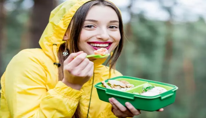 Rainy season foods:వర్షాకాలంలో ఇవి తింటున్నారా.. అయితే జాగ్రత్త..!