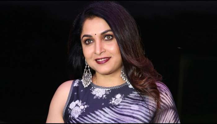 Ramya Krishnan: నాన్న, అన్న, భర్త.. రమ్యకృష్ణకి మూడు వరసల్లో నటించిన యాక్టర్ ఎవరో తెలుసా?