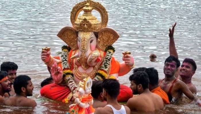 Ganesh Visarjan: వినాయకుడి నిమజ్జనం ఎందుకు చేయాలి.. దీని వెనుక ఉన్న ఈ రహాస్యం ఏంటో మీకు తెలుసా..?