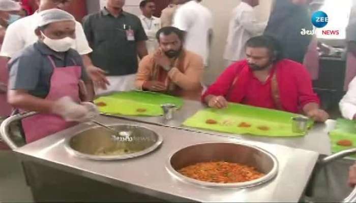 Deputy CM of AP Pawan Kalyan Having Lunch At Vengamamba Annadhana Satram Tirumala visuals rn 