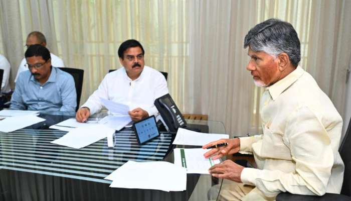 Chandrababu: పండుగ రోజు కూడా పాలనలో సీఎం చంద్రబాబు బిజీబిజీ.. ఉల్లి, టమాట ధరపై శుభవార్త