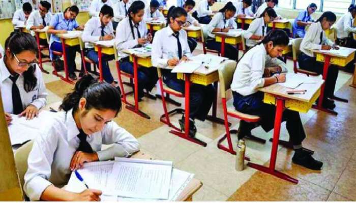 AP SSC Exams: ఏపీ పదో తరగతి పరీక్షల ఫీజు షెడ్యూల్ విడుదల, చివరి తేదీ ఎప్పుడంటే