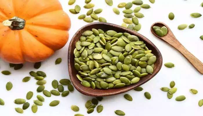 Pumpkin Seeds: గుమ్మడి గింజలు రోజు తింటే పోయే జబ్బులు ఇవే..!