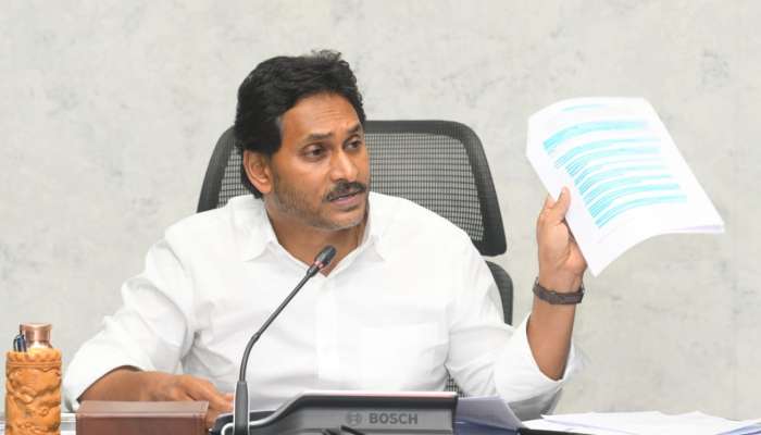 Ys Jagan Fired: రాష్ట్రంలో చీకటి రోజులు, ప్రశ్నిస్తే అరెస్టులు, వైఎస్ జగన్ ఆగ్రహం