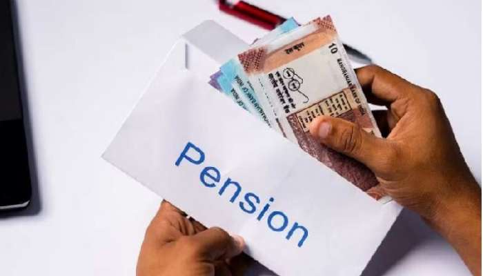 Pension New Rules: కేంద్రం గుడ్ న్యూస్, సీనియర్ సిటిజన్ పెన్షనర్లకు అదనపు పెన్షన్, ఎవరికెంతంటే