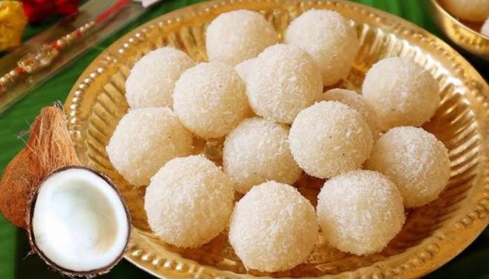 Coconut Laddu Recipe: పచ్చి కొబ్బరి లడ్డూలు..ఈసారి ఇలా సింపుల్ గా రుచిగా చేసుకోండి