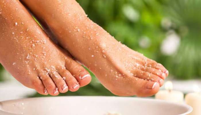 Homemade Pedicure Guide: ఈ  చిట్కాలు పాటిస్తే పాదాలు మృదువుగా ఉంటాయి..! 